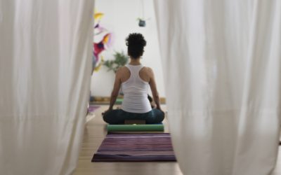 Curso Instructor de Mindfulness y Meditación Curso Instructor de Mindfulness y Meditación