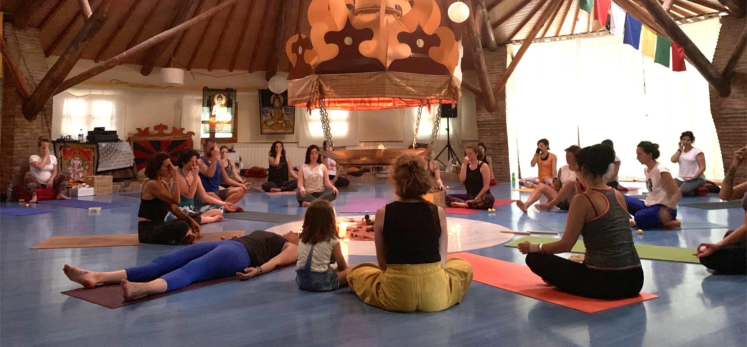 Retiros de yoga y meditación en Madrid